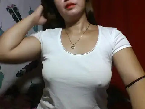 Snapshot of ManilaSunset_Palangga chatting on June 21, 2026, 11:10 pm ManilaSunset Palangga online show from June 21, 2026, 11:10 pm