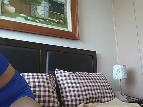 sexy licious69 online show from October 31, 2025, 2:41 am