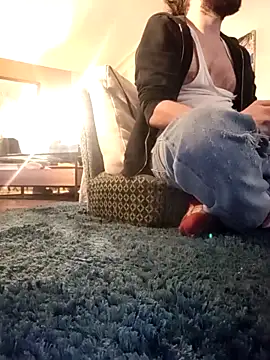 Titilouonlyf69 online show from December 18, 2025, 12:27 am