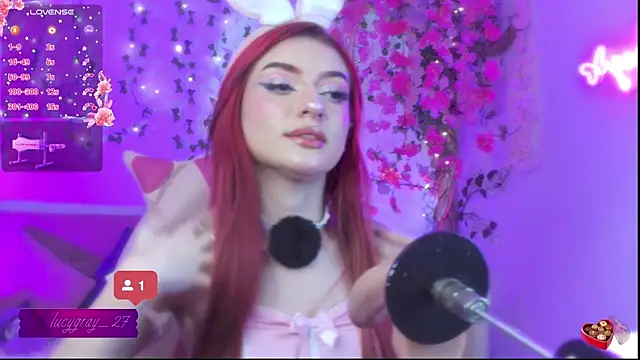 LucyGray online show from August 1, 2026, 9:35 pm