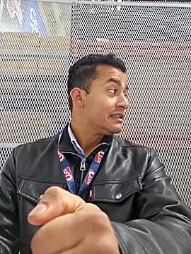 Eljilipoyas69 online show from December 2, 2025, 6:42 pm