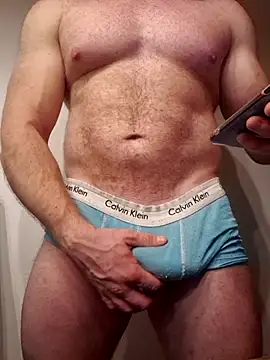 AlphaGymMale online show from October 29, 2025, 3:55 pm