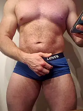 AlphaGymMale online show from December 1, 2025, 10:54 pm