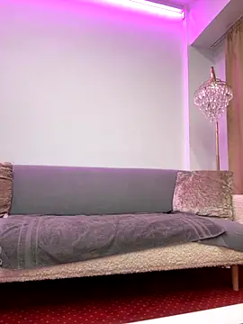 Angel  Vibe online show from October 9, 2025, 7:36 pm