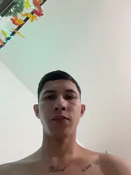 Alejandro BigCock22 online show from December 2, 2025, 6:59 am