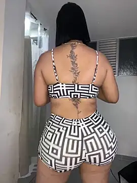 Islarose0 0 online show from October 26, 2025, 2:23 am