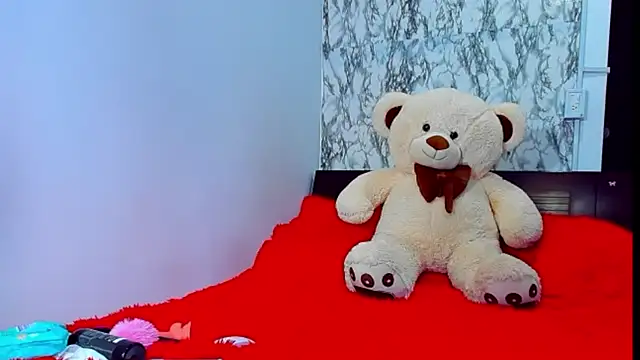 Snapshot of maia_bronce chatting on September 21, 2025, 6:46 pm maia bronce online show from September 21, 2025, 6:46 pm