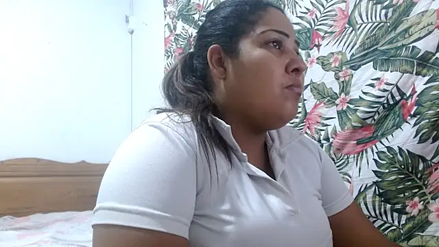 69smallstar online show from March 10, 2026, 11:47 am