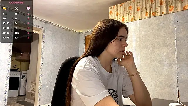 Lia rise online show from October 18, 2025, 1:02 pm