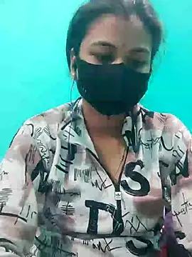 DivyaBhabhi69xh online show from January 18, 2026, 3:37 pm