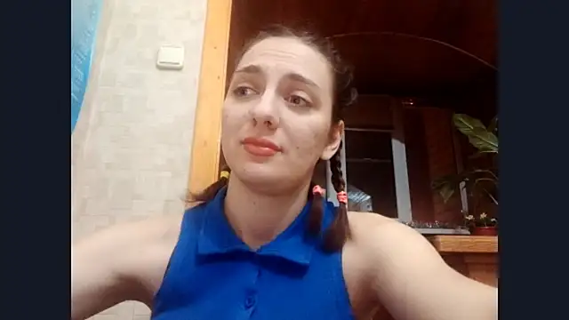 Snapshot of SinlessTaking chatting on December 17, 2025, 2:11 pm SinlessTaking online show from December 17, 2025, 2:11 pm