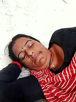 Suhani hot12 online show from October 8, 2025, 10:17 am