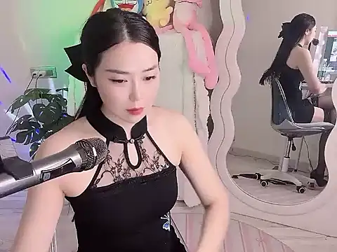 QQ  2025 online show from September 14, 2025, 10:32 pm