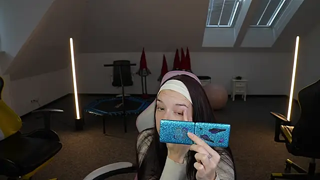  Lili 054 online show from November 5, 2025, 12:08 pm