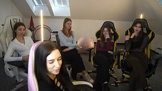  Lili 054 online show from October 2, 2025, 10:18 am