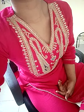 Pool Girls online show from December 18, 2025, 8:19 am