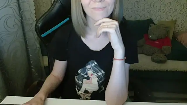 Ogonechekkk online show from September 30, 2025, 3:29 pm
