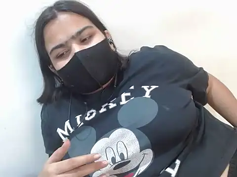 Nataliya Singh online show from April 5, 2026, 4:30 am