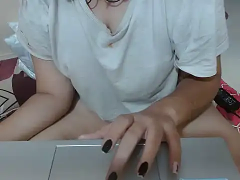 Nataliya Singh online show from May 9, 2026, 12:03 am