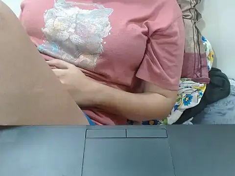 Nataliya Singh online show from February 2, 2026, 6:18 pm