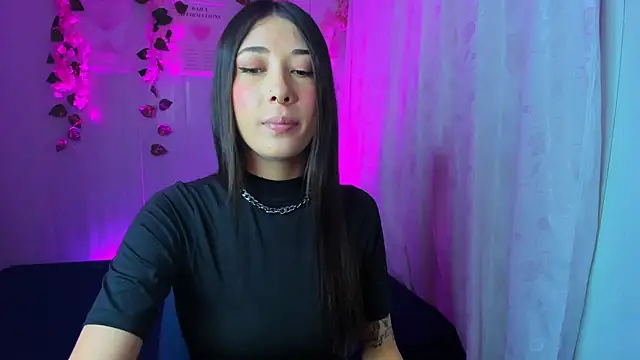 lia  harry online show from December 16, 2025, 1:32 am