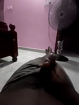 Snapshot of blackyporiki chatting on April 13, 2026, 6:12 pm blackyporiki online show from April 13, 2026, 6:12 pm