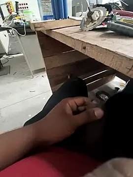 Snapshot of blackyporiki chatting on September 22, 2025, 7:47 am blackyporiki online show from September 22, 2025, 7:47 am