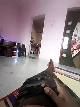 Snapshot of blackyporiki chatting on March 29, 2026, 11:01 am blackyporiki online show from March 29, 2026, 11:01 am