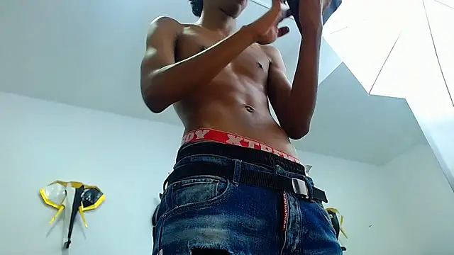 daniel evans69 online show from September 13, 2025, 1:33 pm