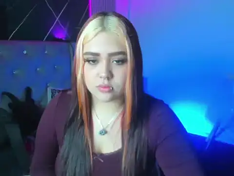 Snapshot of im_bunny__ chatting on November 22, 2025, 11:20 am im bunny online show from November 22, 2025, 11:20 am