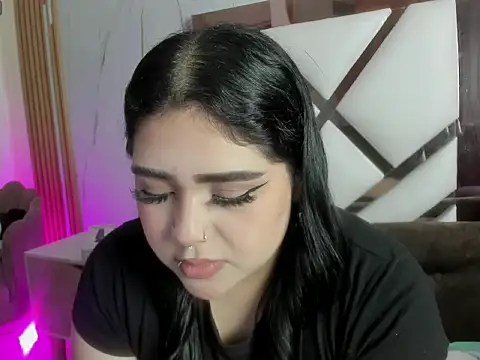 im bunny   online show from March 25, 2026, 11:42 am