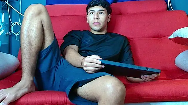 CHR58  online show from December 5, 2025, 1:38 am