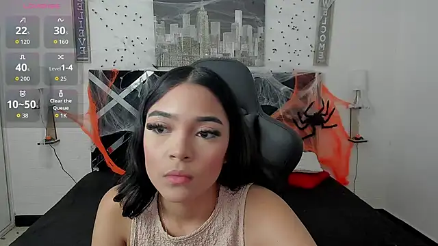 iamCharlotte19 online show from October 27, 2025, 7:59 pm