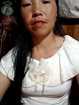 hera-00 online show from October 12, 2025, 1:23 pm