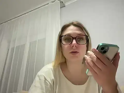 NikexPretty online show from April 3, 2026, 6:36 pm