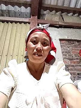 me-cute online show from September 22, 2025, 1:50 pm