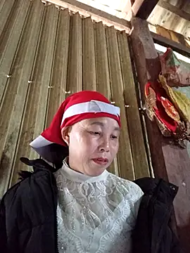 Snapshot of me-cute chatting on November 13, 2025, 1:42 am me-cute online show from November 13, 2025, 1:42 am