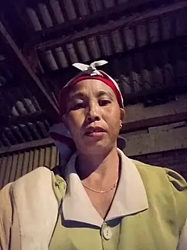 me-cute online show from October 1, 2025, 5:50 pm