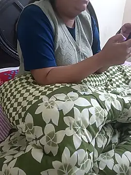 payal 261072  online show from December 20, 2025, 6:05 am