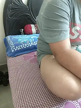 payal 261072  online show from October 17, 2025, 3:43 am