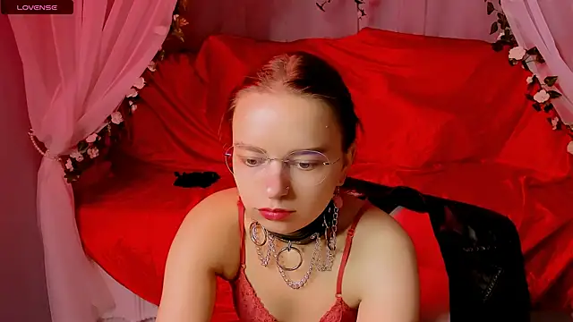 Bloom evl online show from December 17, 2025, 12:43 pm