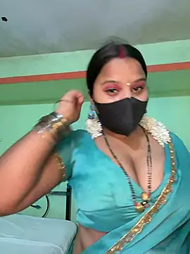 Snapshot of Shneeha_le chatting on April 6, 2026, 4:30 pm Shneeha le online show from April 6, 2026, 4:30 pm