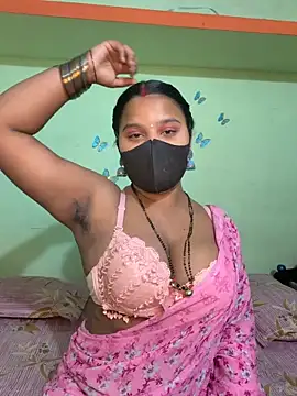 Snapshot of Shneeha_le chatting on April 18, 2026, 5:15 pm Shneeha le online show from April 18, 2026, 5:15 pm