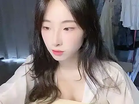 Freya7777 online show from September 9, 2025, 2:21 am