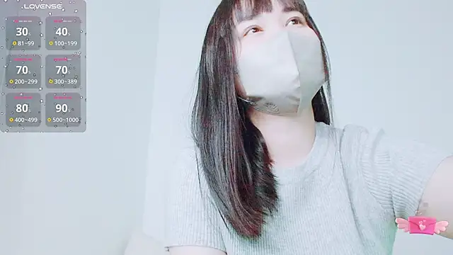 Zinzin chan online show from April 20, 2026, 6:42 pm