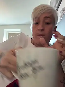 Rozendefotz online show from March 12, 2026, 2:10 pm