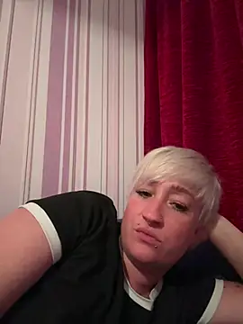 Rozendefotz online show from April 3, 2026, 6:25 pm