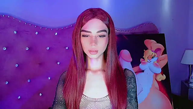 Daphnne Foxx online show from September 23, 2025, 11:45 pm