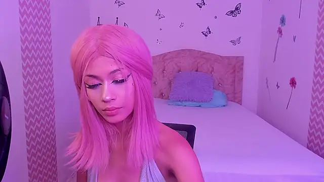 juliana reynolds online show from September 24, 2025, 12:55 pm
