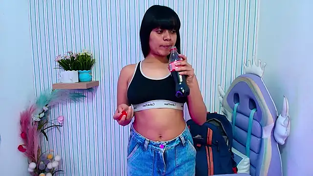 Snapshot of kataleya__18 chatting on July 21, 2026, 7:48 pm kataleya 18 online show from July 21, 2026, 7:48 pm